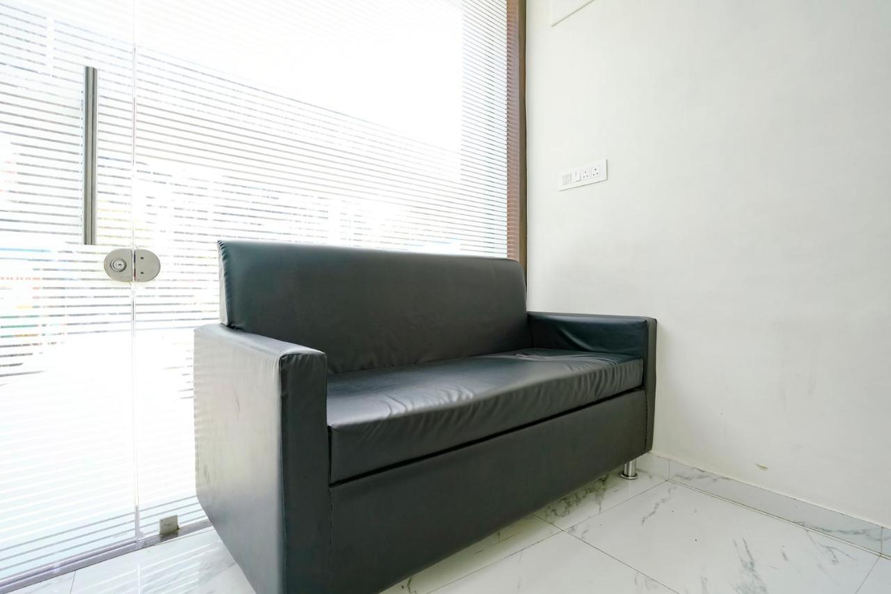 Fabexpress Bhau Residency - Nr Mumbai International Airport Hotel Bagian luar foto