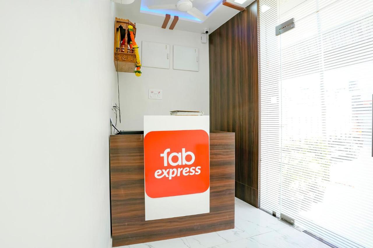 Fabexpress Bhau Residency - Nr Mumbai International Airport Hotel Bagian luar foto