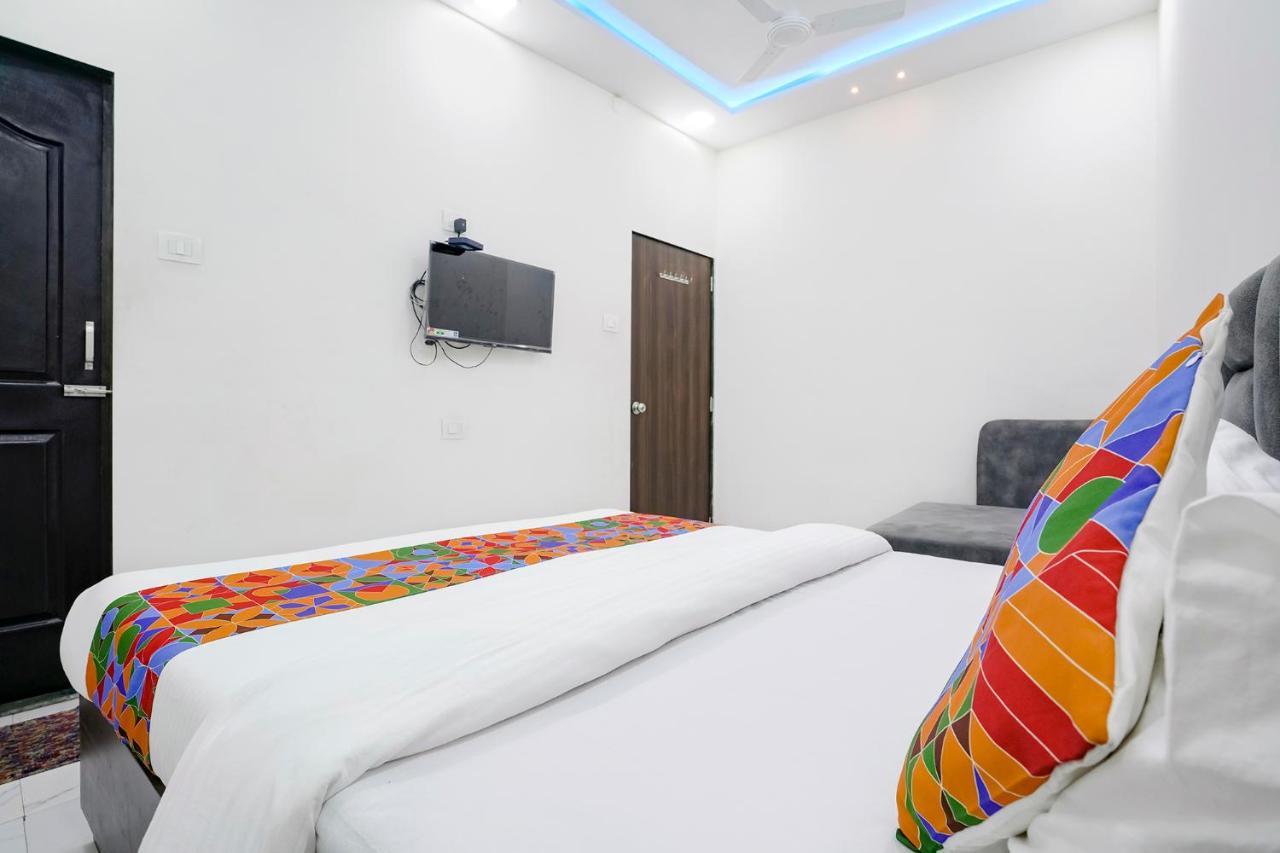 Fabexpress Bhau Residency - Nr Mumbai International Airport Hotel Bagian luar foto